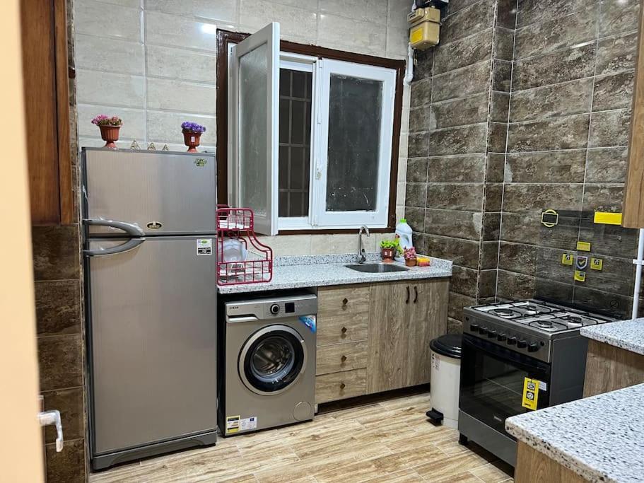 Luxury Apartment Downtown Кайро Екстериор снимка