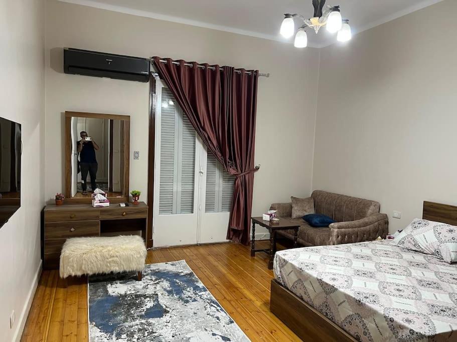 Luxury Apartment Downtown Кайро Екстериор снимка