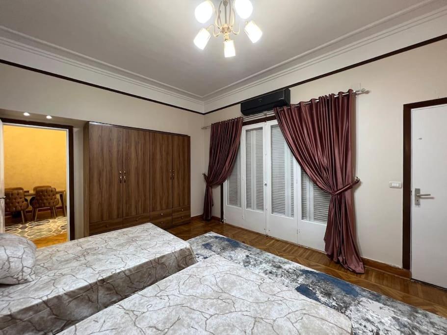 Luxury Apartment Downtown Кайро Екстериор снимка