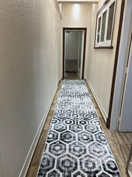 Luxury Apartment Downtown Кайро Екстериор снимка