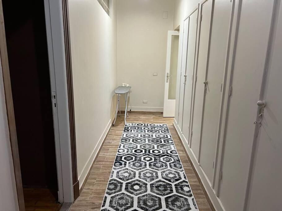 Luxury Apartment Downtown Кайро Екстериор снимка